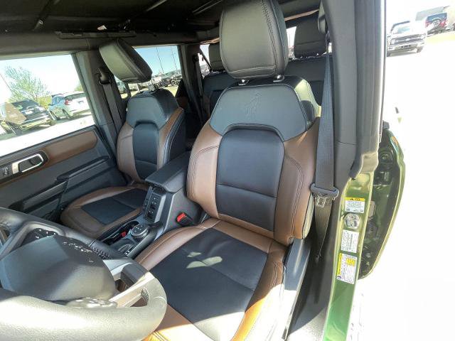 Certified 2024 Ford Bronco Outer Banks w/ Sasquatch Package AWD/4WD image 18