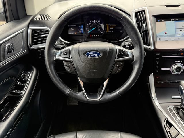 Certified 2018 Ford Edge Titanium w/ Technology Package AWD/4WD image 26
