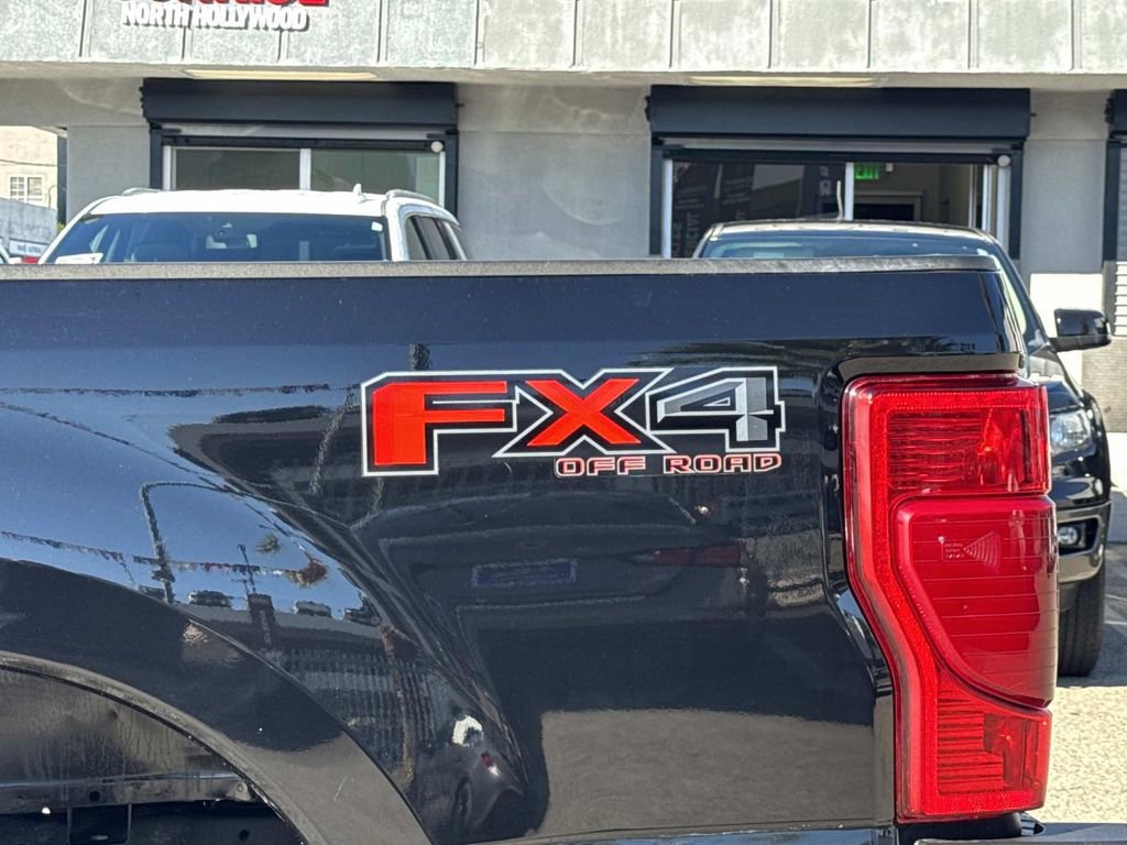 Certified 2022 Ford F250 Lariat w/ Lariat Value Package image 8