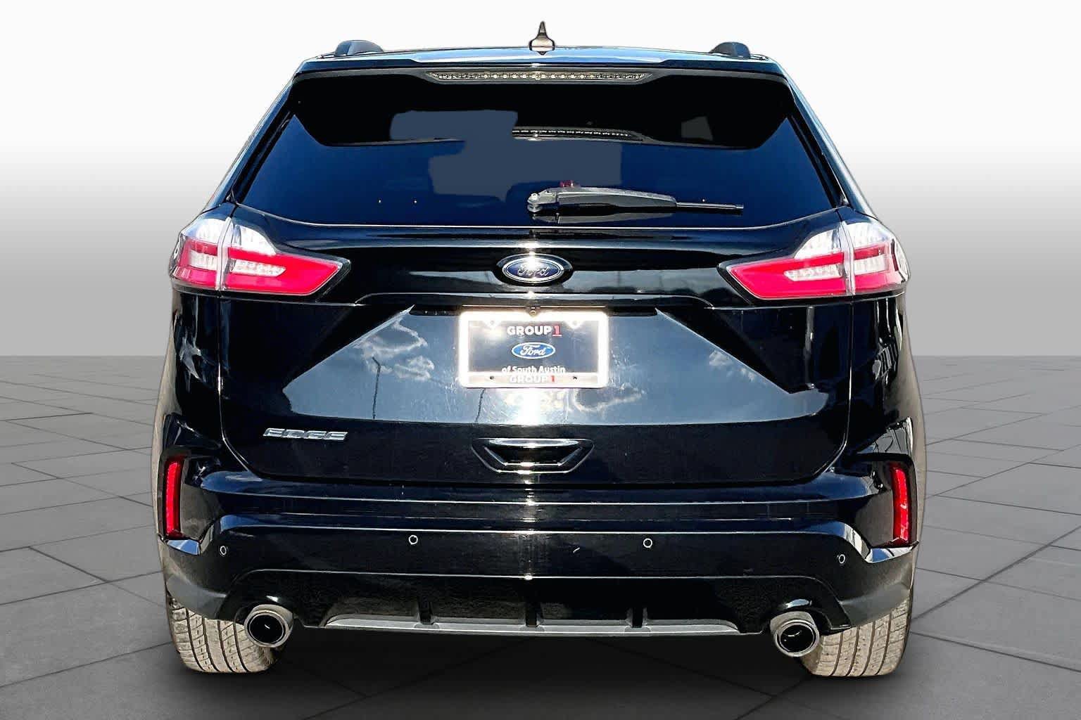 Certified 2020 Ford Edge ST-Line FWD image 5