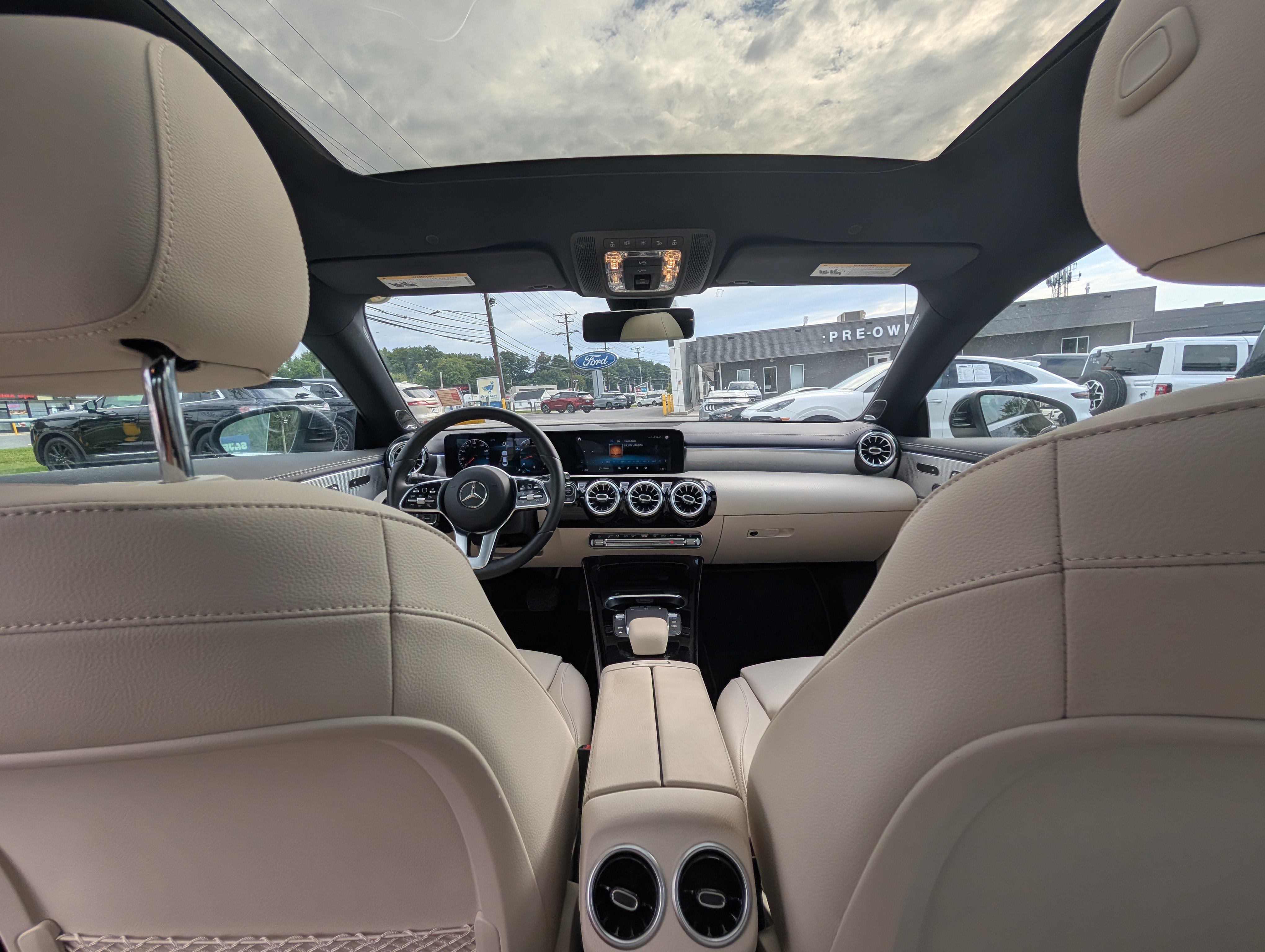 Used 2021 Mercedes-Benz CLA 250 4MATIC image 17