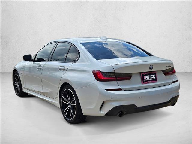 Used 2022 BMW 330e w/ M Sport Package RWD image 8