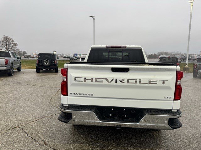 Used 2022 Chevrolet Silverado 1500 LTZ w/ LTZ Premium Package image 7