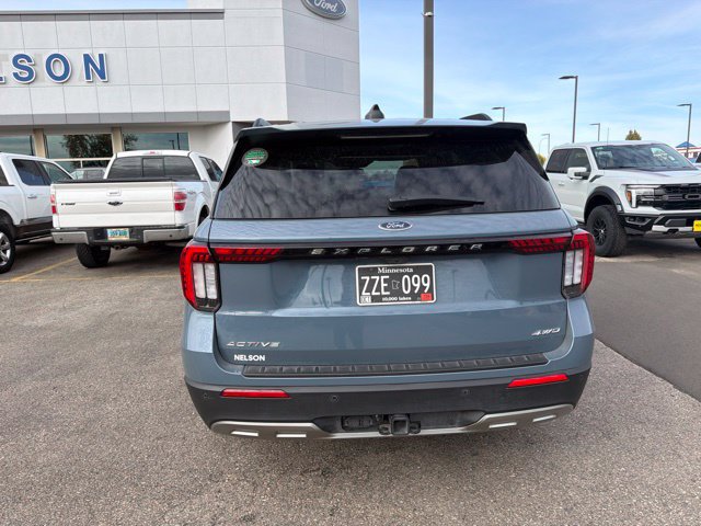 Certified 2025 Ford Explorer Active w/ Active Comfort Package AWD/4WD image 6