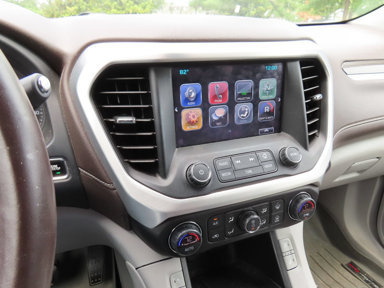 Used 2019 GMC Acadia SLT AWD/4WD image 22