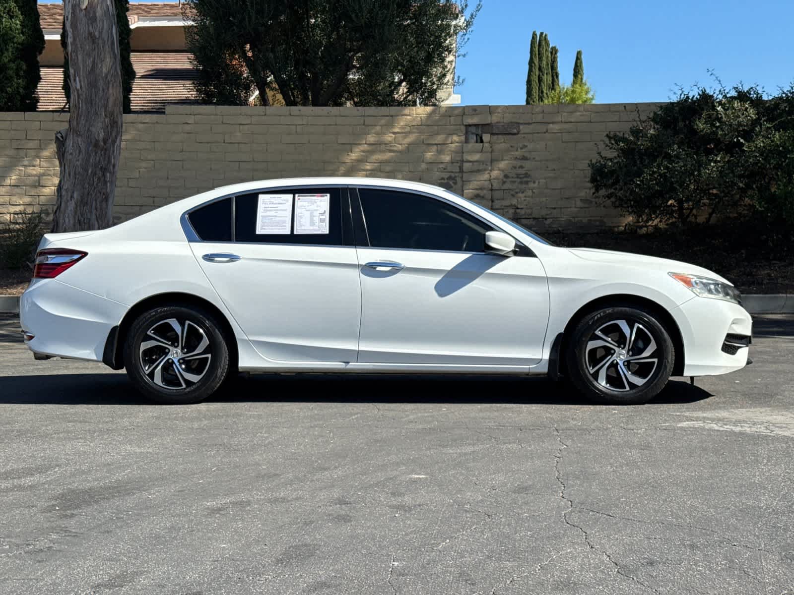 Used 2017 Honda Accord LX image 8