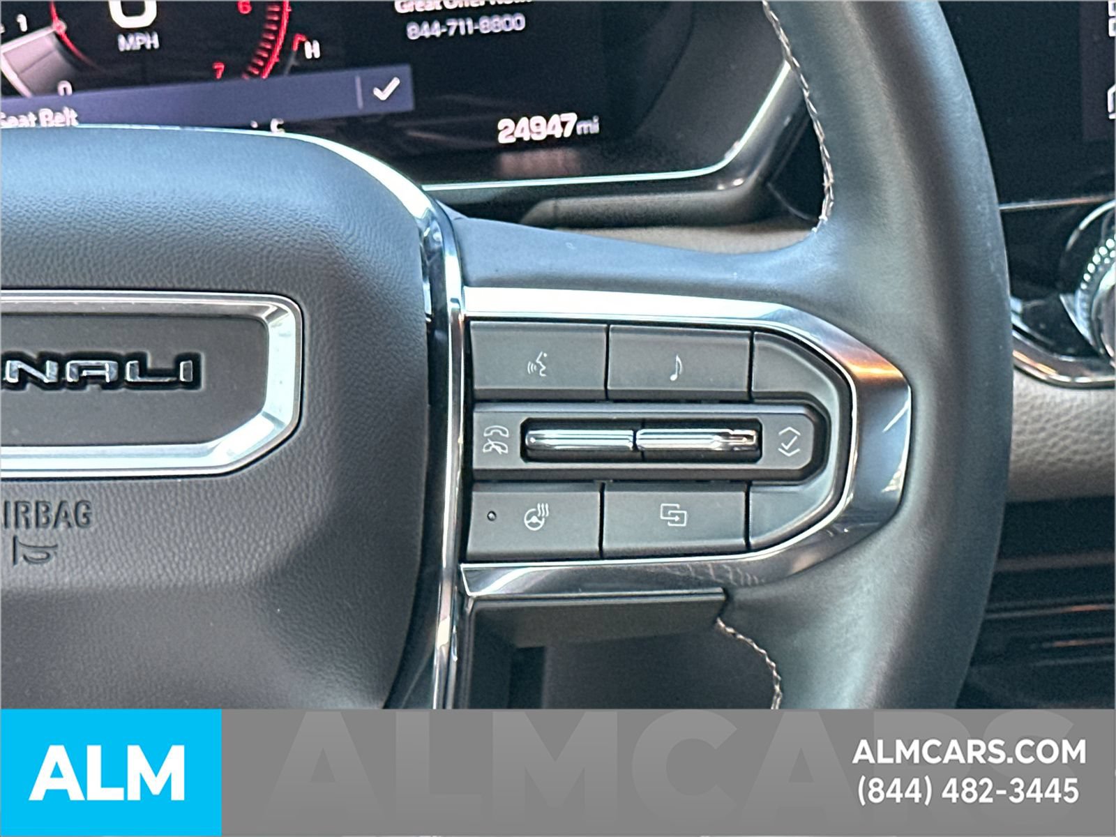 Used 2025 GMC Canyon Denali w/ LPO, Denali Black Edition AWD/4WD image 29