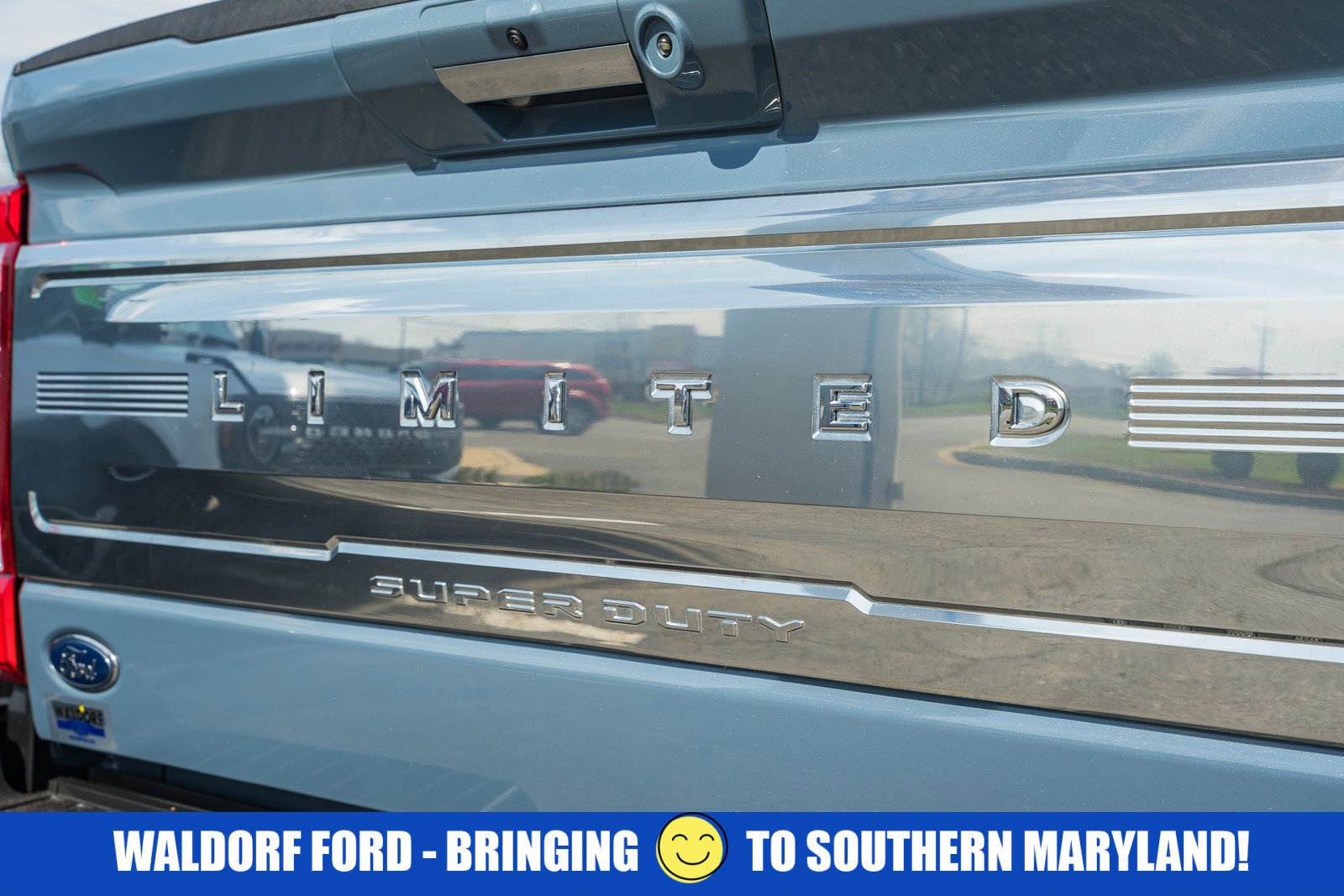 Certified 2023 Ford F450 Limited w/ FX4 Off-Road Package AWD/4WD image 7