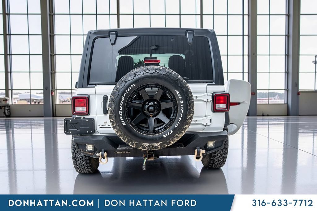 Used 2020 Jeep Wrangler Sport AWD/4WD image 30