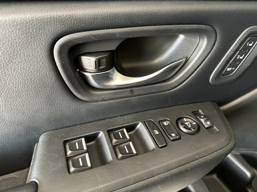 Used 2024 Honda Pilot EX-L image 10