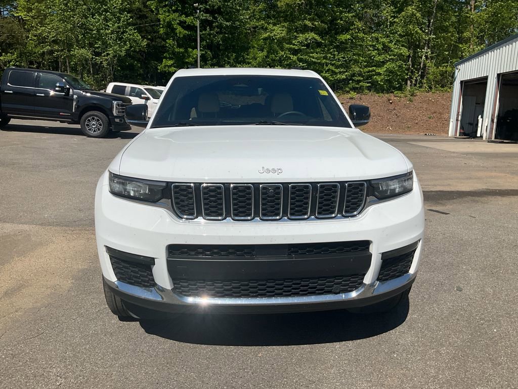 Used 2025 Jeep Grand Cherokee L Limited w/ Luxury Tech Group II image 2
