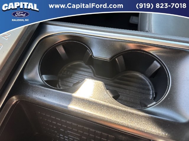 Certified 2025 Ford Expedition Active AWD/4WD image 32