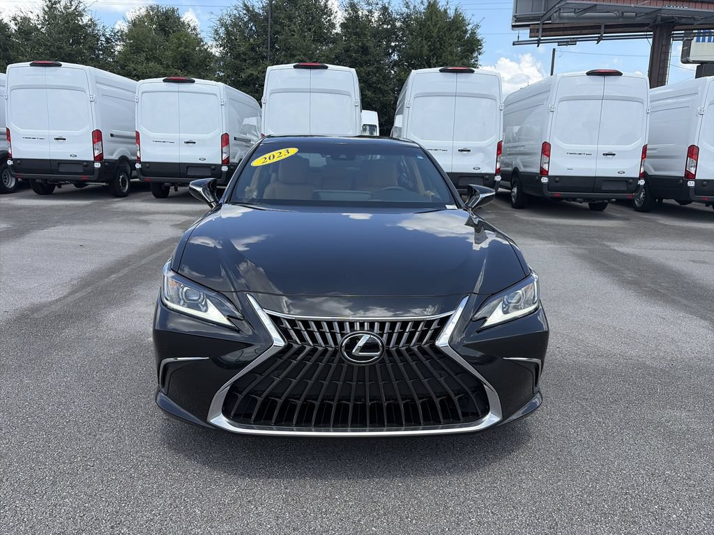 Used 2023 Lexus ES 350 w/ Premium Package FWD image 8
