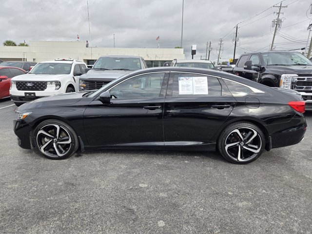Used 2018 Honda Accord Sport image 6