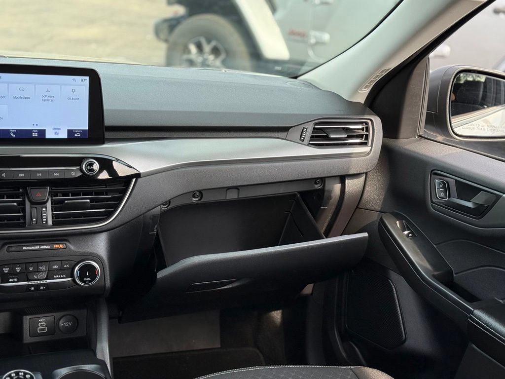 Certified 2024 Ford Escape Active FWD image 23