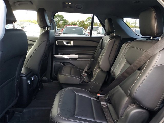 Certified 2022 Ford Explorer XLT w/ Equipment Group 202A image 27