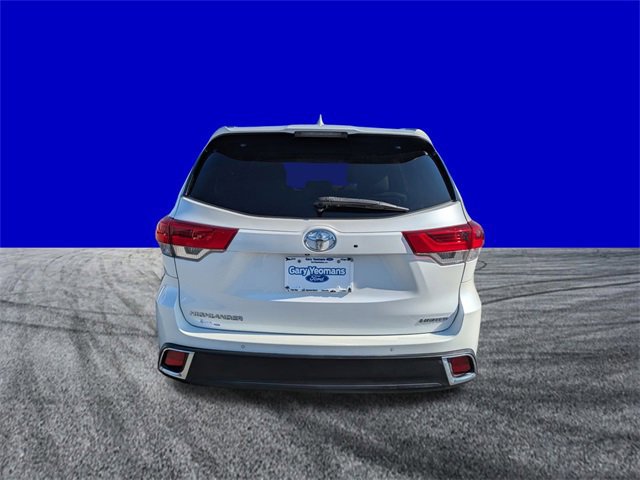 Used 2019 Toyota Highlander Limited image 4