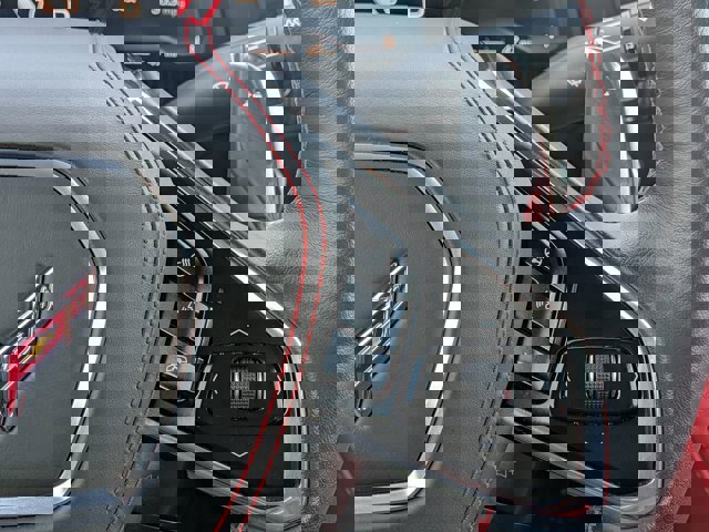 Used 2021 Chevrolet Corvette Stingray Premium Cpe w/ Z51 Performance Package image 21