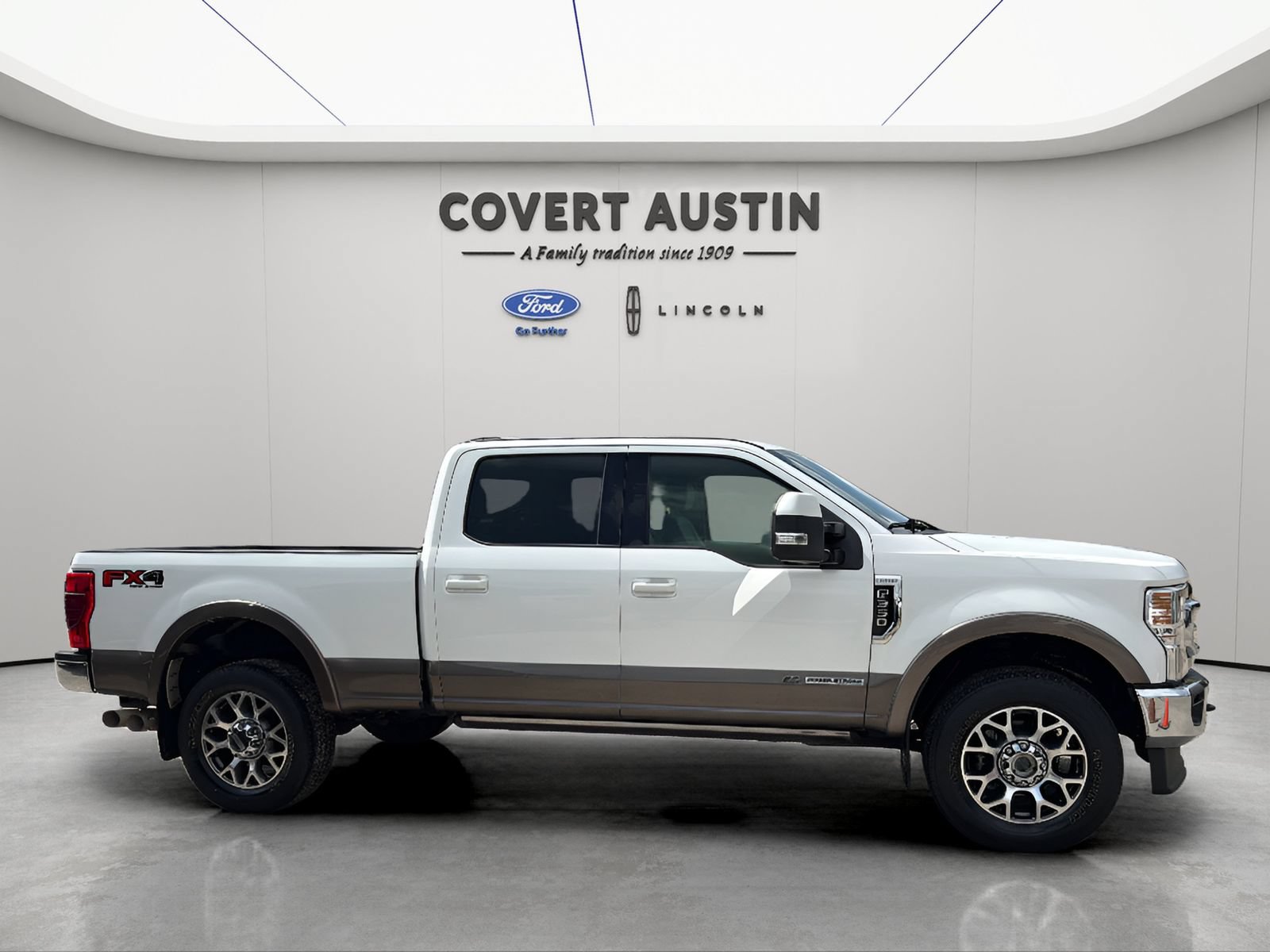 Certified 2022 Ford F350 Lariat AWD/4WD image 7