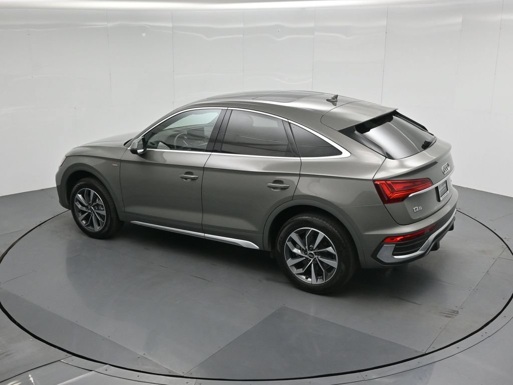 Used 2023 Audi Q5 2.0T Premium w/ Convenience Package AWD/4WD image 46