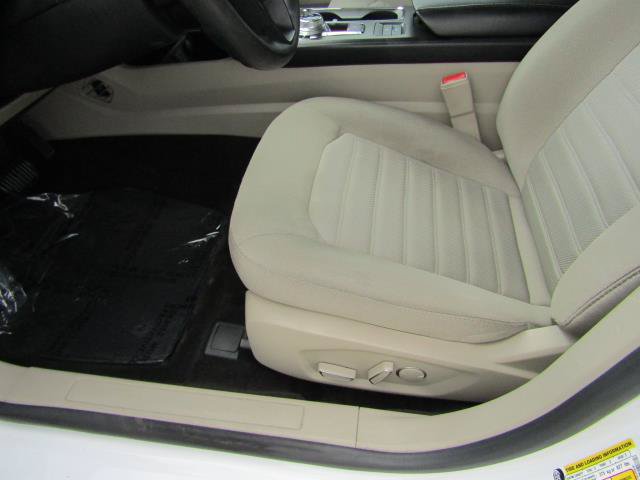 Certified 2019 Ford Fusion SE FWD image 15