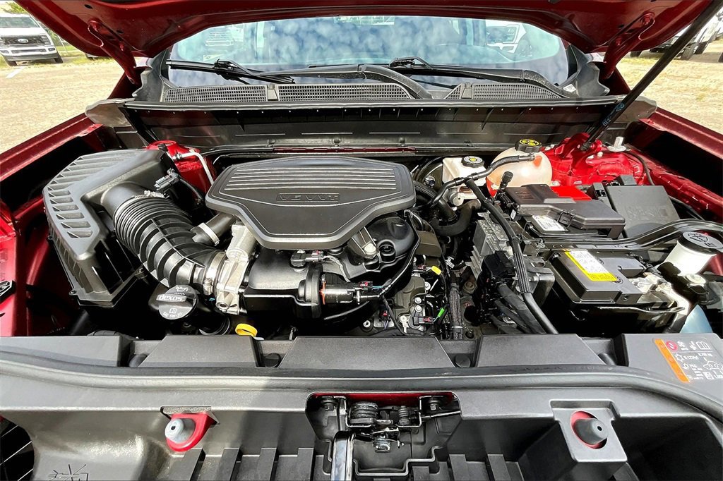 Used 2023 GMC Acadia SLT image 12