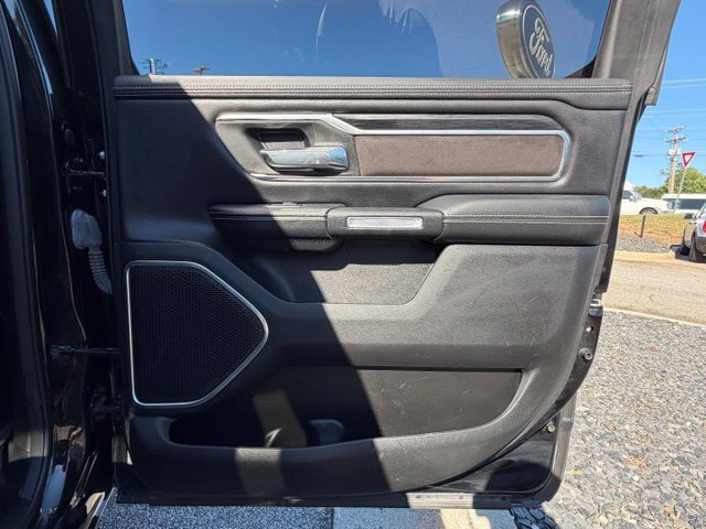 Used 2023 RAM 1500 Laramie RWD image 23