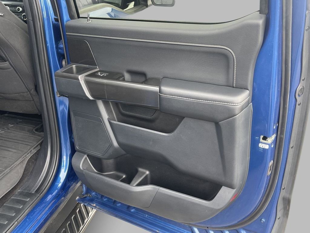 Certified 2022 Ford F150 XLT w/ Equipment Group 302A High image 18