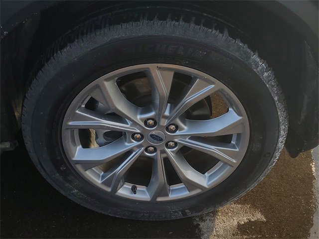 Certified 2023 Ford Explorer XLT w/ Equipment Group 202A image 4