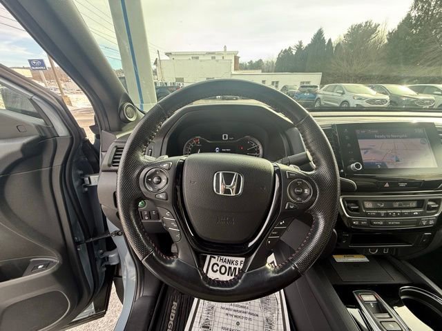 Used 2022 Honda Ridgeline Black Edition image 14