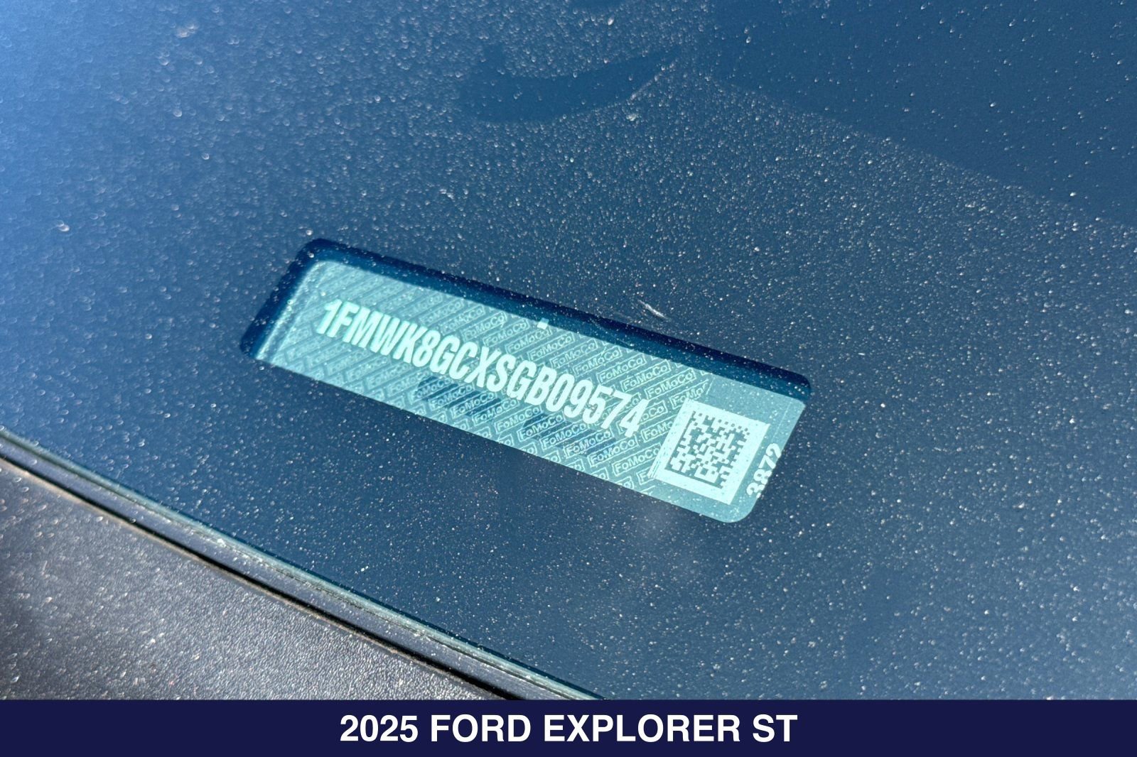Certified 2025 Ford Explorer ST AWD/4WD image 4