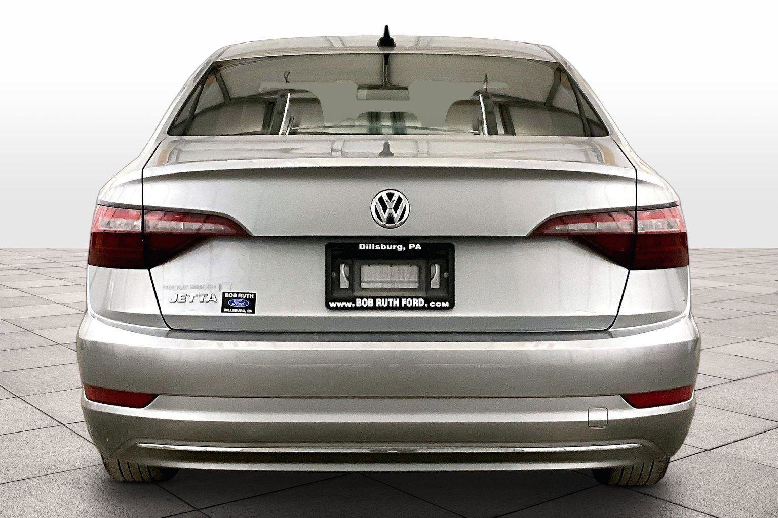 Used 2021 Volkswagen Jetta S image 4