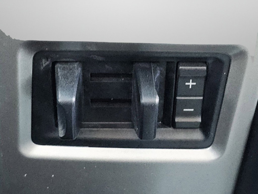 Certified 2017 Ford F350 Lariat w/ Lariat Ultimate Package image 12