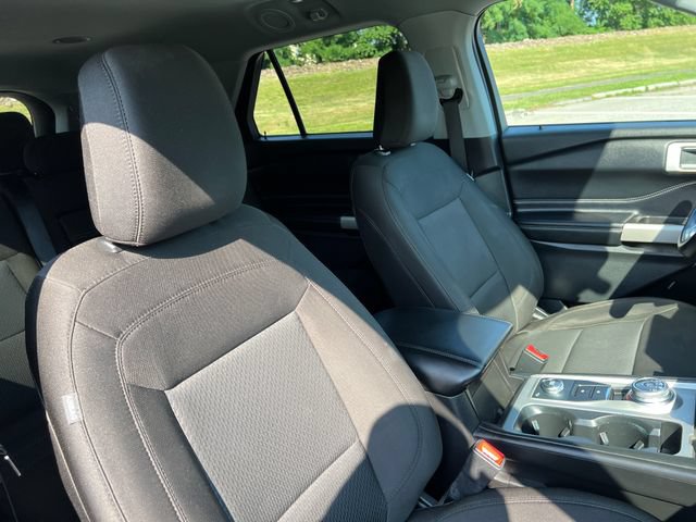 Certified 2022 Ford Explorer XLT AWD/4WD image 39