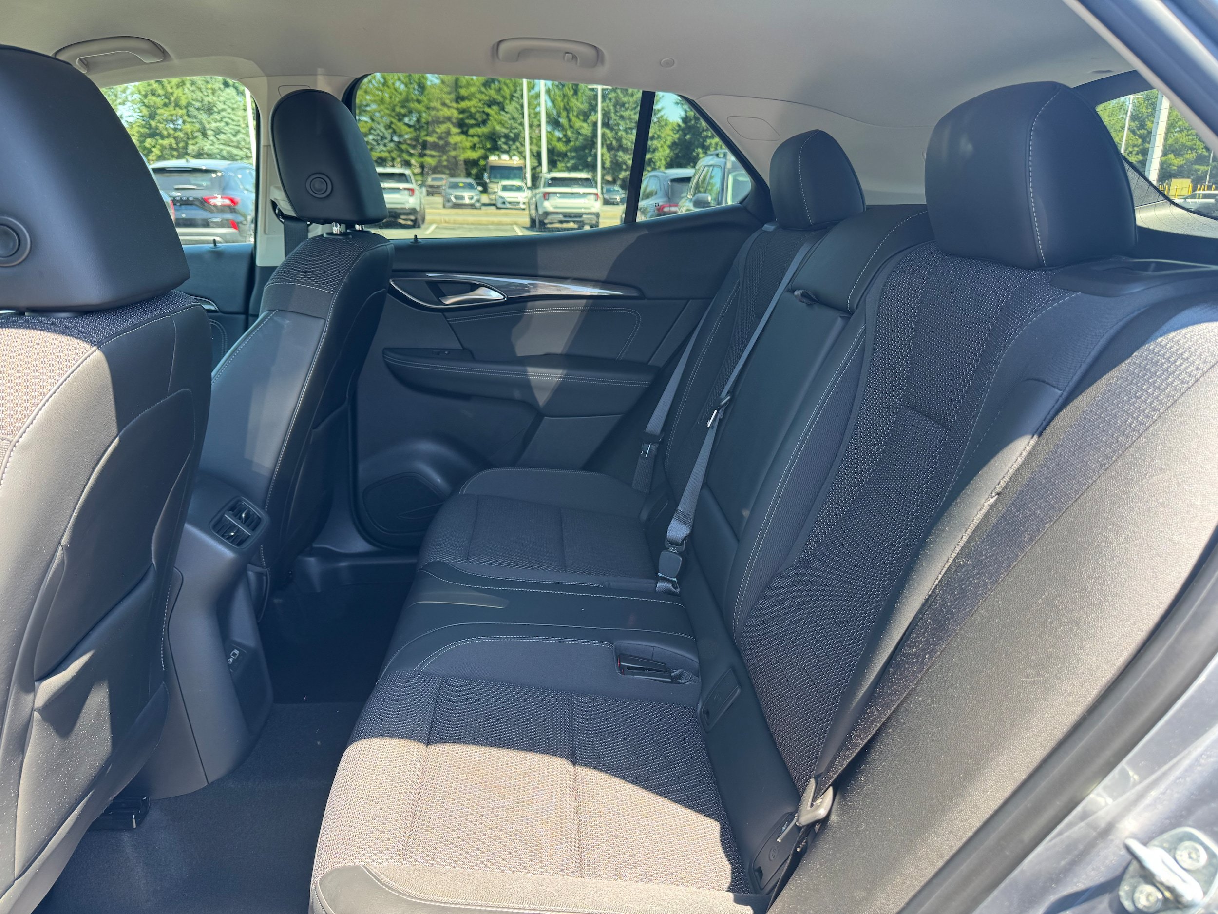 Used 2021 Buick Envision Preferred FWD image 10