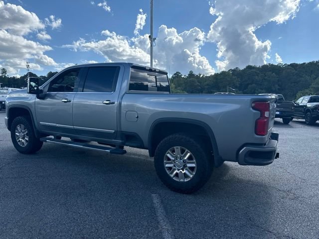 Used 2024 Chevrolet Silverado 2500 High Country w/ Technology Package AWD/4WD image 8