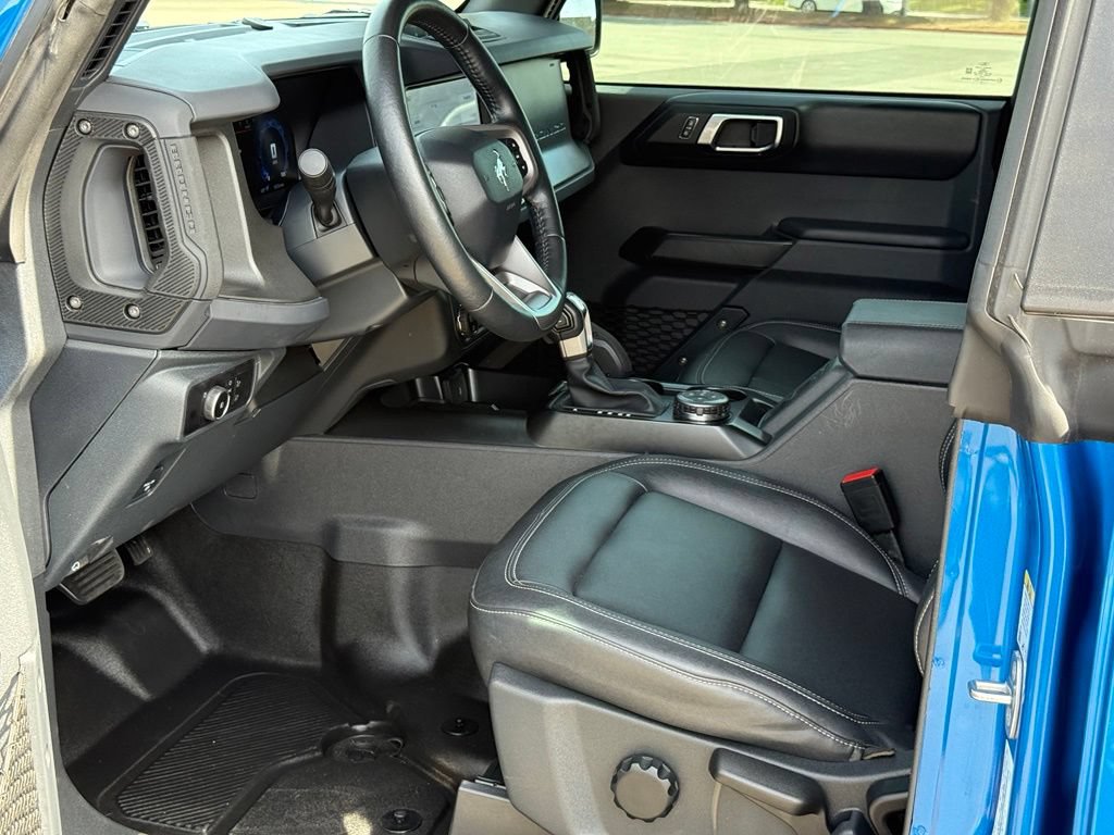 Certified 2025 Ford Bronco Badlands AWD/4WD image 6