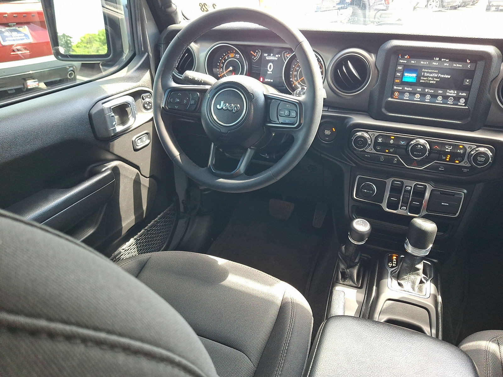 Used 2023 Jeep Wrangler Unlimited Sport AWD/4WD image 14