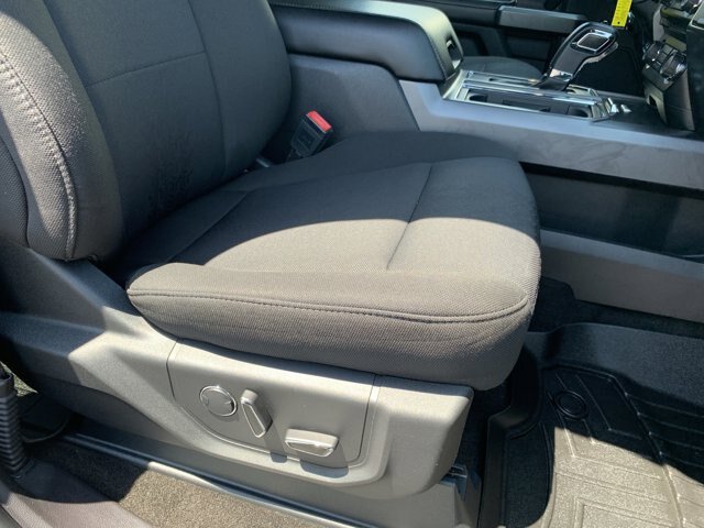 Certified 2018 Ford F150 XLT w/ Equipment Group 302A Luxury AWD/4WD image 26