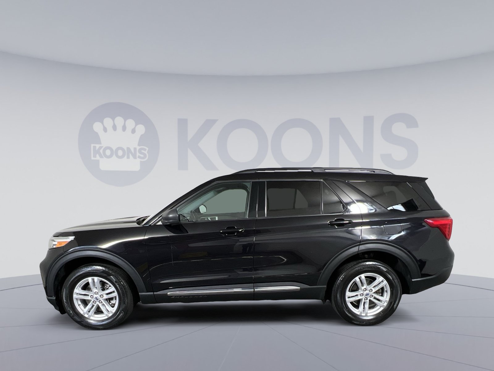 Certified 2022 Ford Explorer XLT AWD/4WD image 7