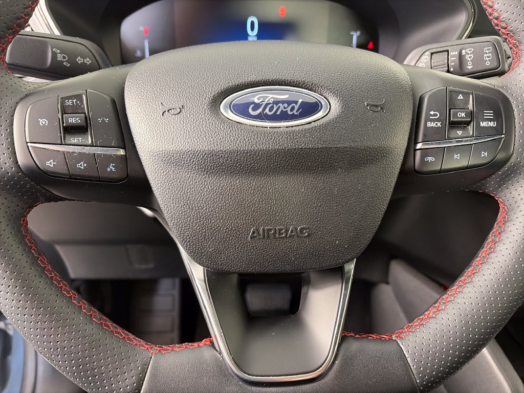 Certified 2025 Ford Escape ST-Line Select AWD/4WD image 14