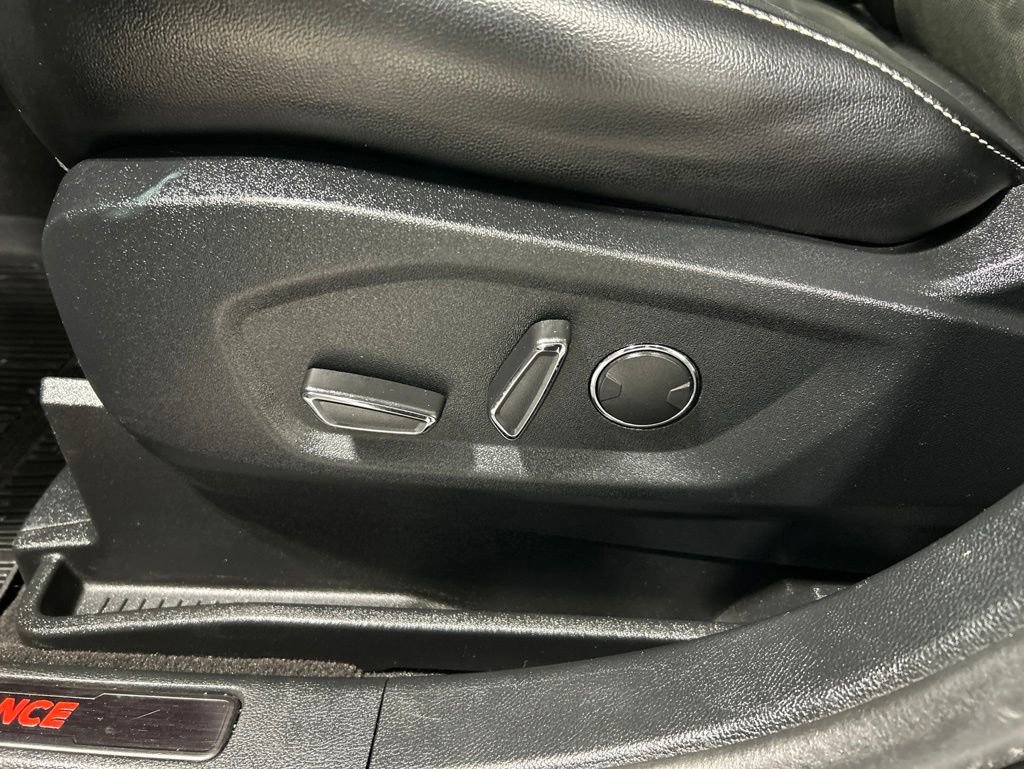 Certified 2019 Ford Edge ST w/ Equipment Group 401A AWD/4WD image 11