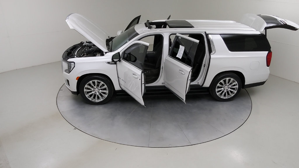 Used 2024 GMC Yukon XL Denali w/ Denali Reserve Package AWD/4WD image 60