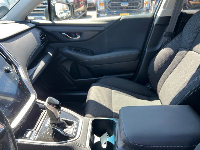 Used 2022 Subaru Outback Premium AWD/4WD image 21