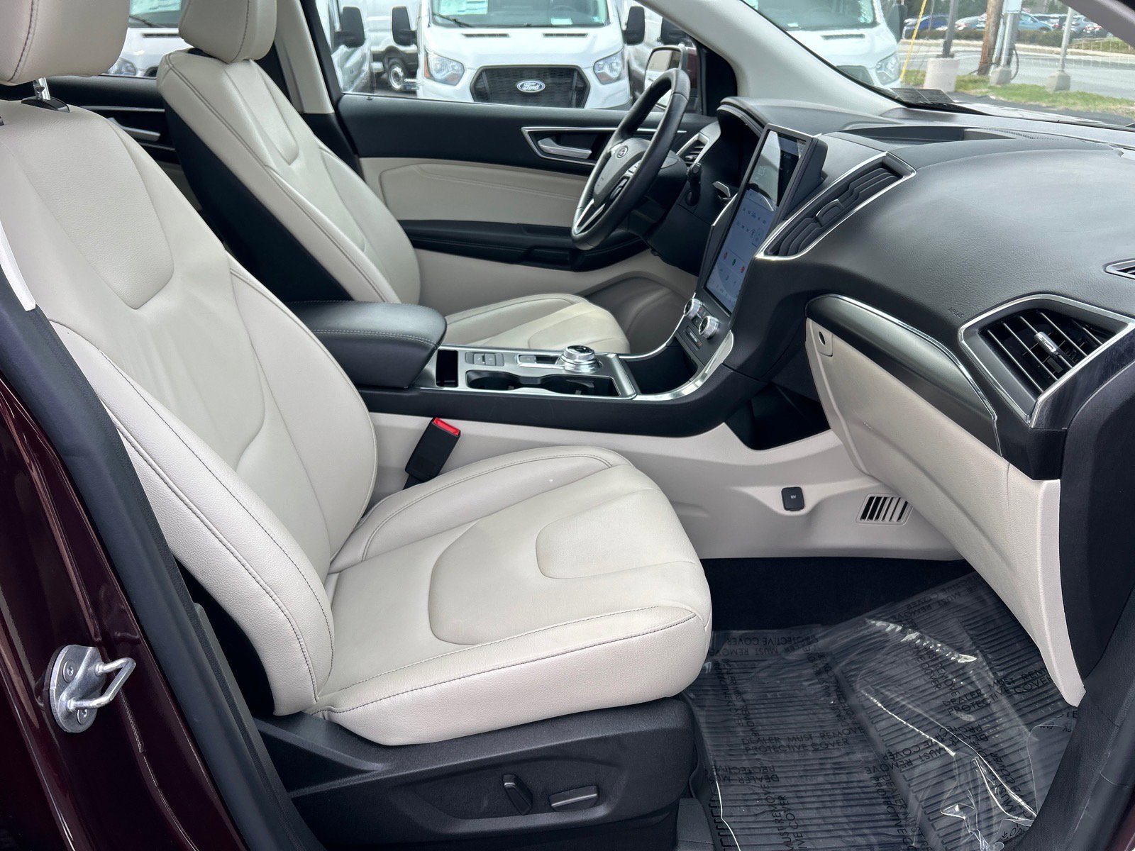 Certified 2022 Ford Edge Titanium image 19