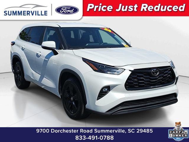 Used 2024 Toyota Highlander LE