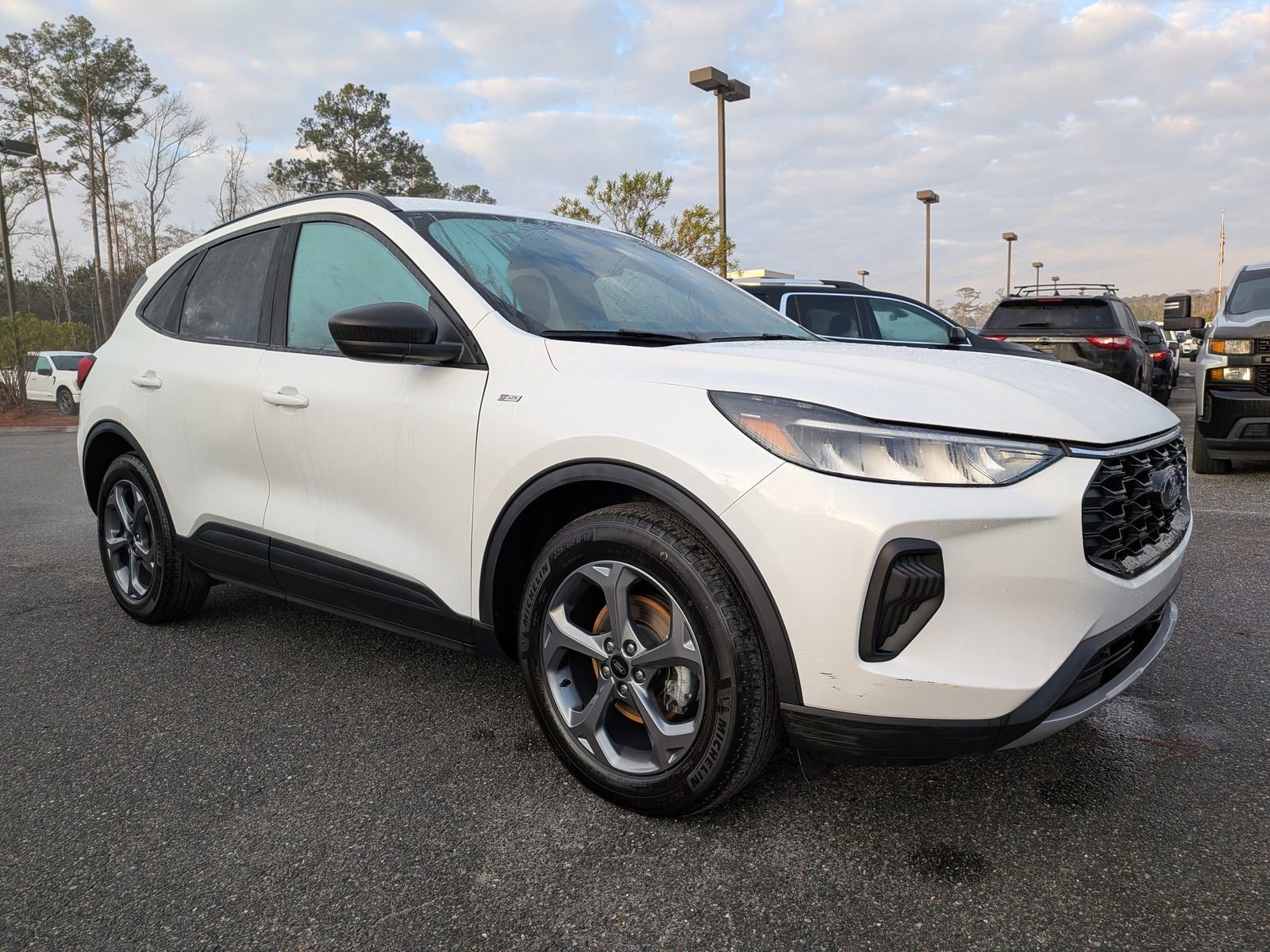 Certified 2025 Ford Escape ST-Line w/ Equipment Group 301A image 8