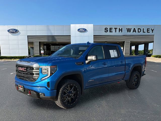 Used 2022 GMC Sierra 1500 AT4 w/ AT4 Premium Package image 3