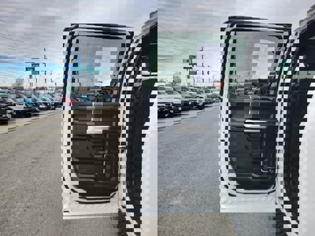 Certified 2019 Ford F150 Lariat w/ Equipment Group 502A Luxury image 10