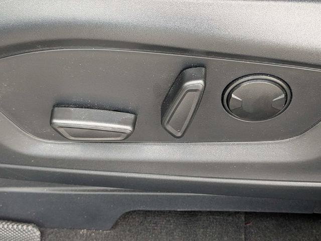 Certified 2026 Ford Explorer Active RWD image 21